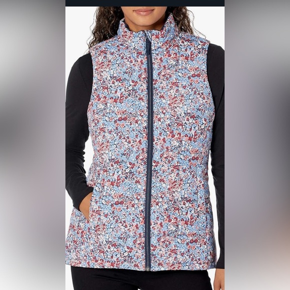 Amazon Essentials navy floral puffer vest.  M - Picture 1 of 8
